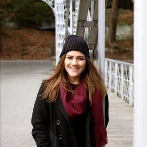 Meet your Posher, Taylor